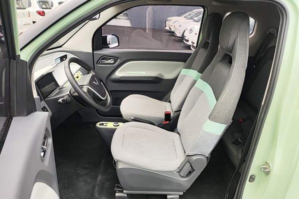 Wuling Hongguang MINIEV 2021, 62699 км, за 4031 USD - фото 17