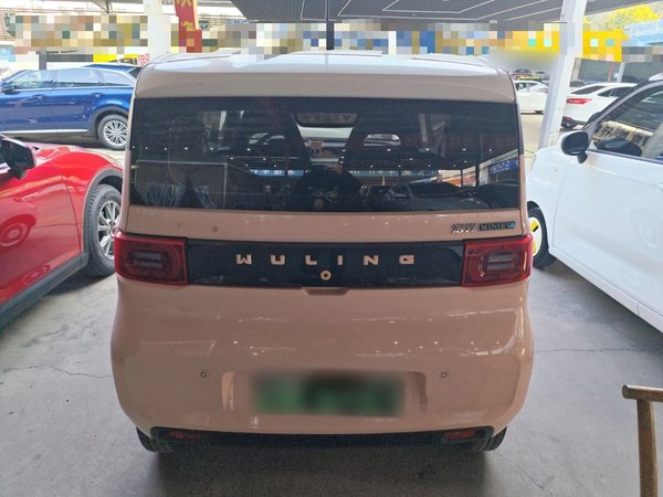 Wuling Hongguang MINIEV 2021, 24600 км, за 4232 USD - фото 6