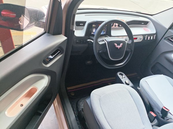 Wuling Hongguang MINIEV 2021, 24600 км, за 4232 USD - фото 21