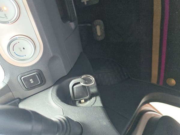 Wuling Hongguang MINIEV 2021, 24600 км, за 4232 USD - фото 19