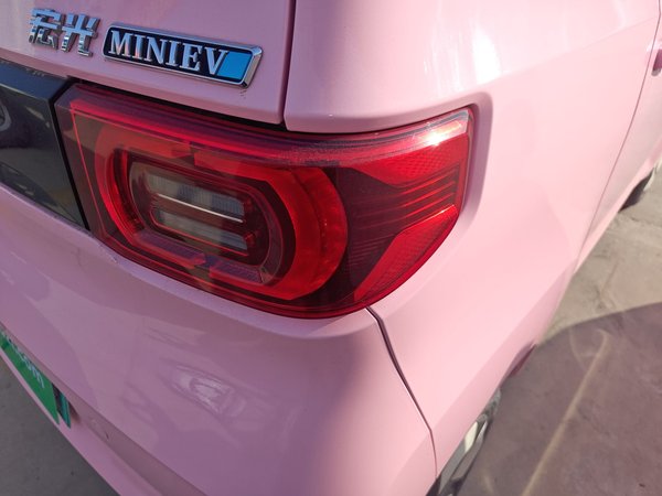 Wuling Hongguang MINIEV 2021, 25299 км, за 4351 USD - фото 7