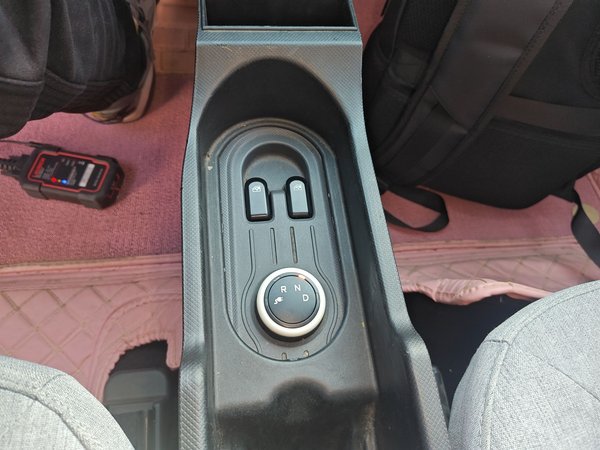 Wuling Hongguang MINIEV 2021, 25299 км, за 4351 USD - фото 13