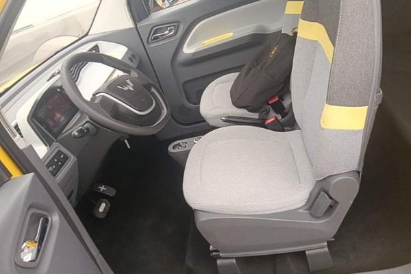 Wuling Hongguang MINIEV 2021, 16000 км, за 4798 USD - фото 22