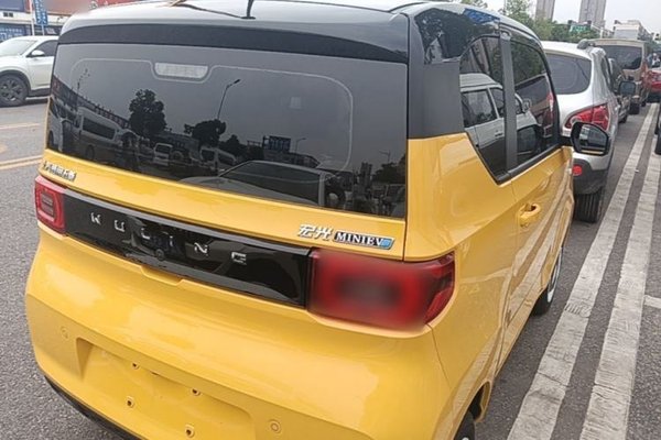 Wuling Hongguang MINIEV 2021, 16000 км, за 4798 USD - фото 6