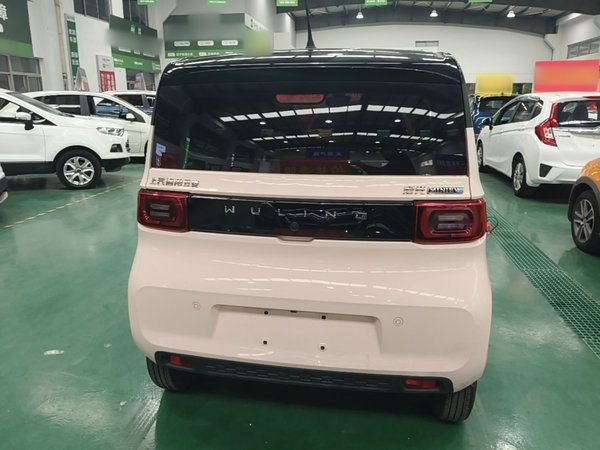 Wuling Hongguang MINIEV 2022, 13600 км, за 4715 USD