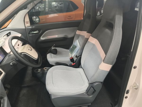 Wuling Hongguang MINIEV 2022, 13600 км, за 4715 USD - фото 16