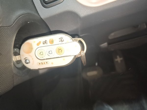 Wuling Hongguang MINIEV 2022, 13600 км, за 4715 USD - фото 13