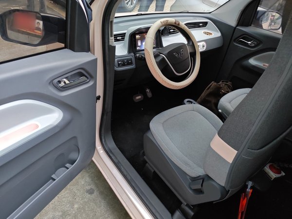 Wuling Hongguang MINIEV 2022, 22500 км, за 3567 USD - фото 16