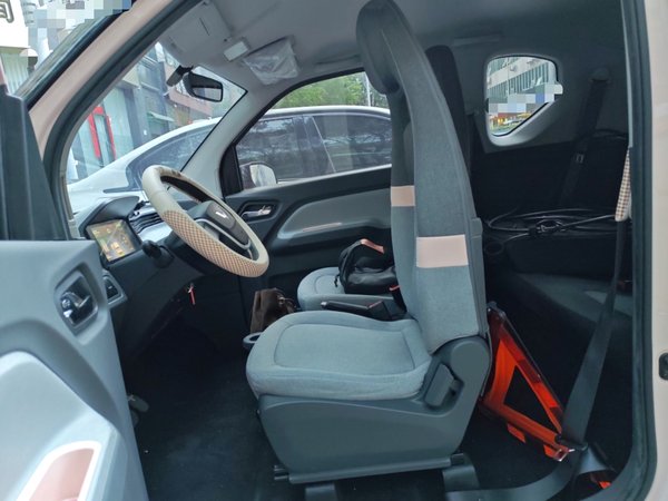 Wuling Hongguang MINIEV 2022, 22500 км, за 3567 USD - фото 14