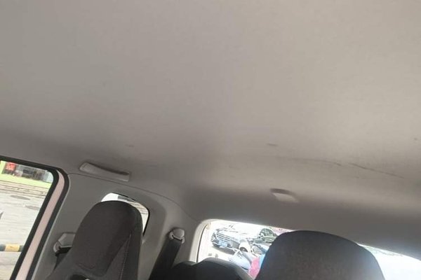 Wuling Hongguang MINIEV 2022, 44700 км, за 4621 USD - фото 21