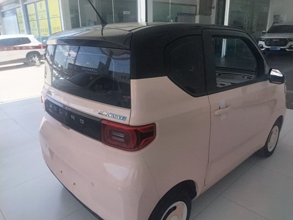 Wuling Hongguang MINIEV 2022, 47100 км, за 5463 USD - фото 20