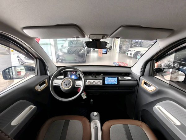 Wuling Hongguang MINIEV 2022, 47300 км, за 5485 USD - фото 30
