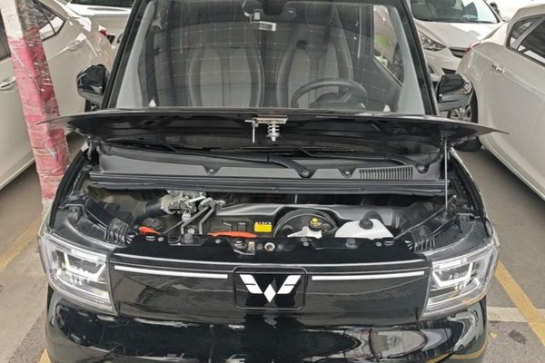 Wuling Hongguang MINIEV 2022, 28600 км, за 5775 USD - фото 24