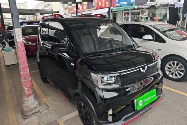 Wuling Hongguang MINIEV 2022, 28600 км, за 5775 USD