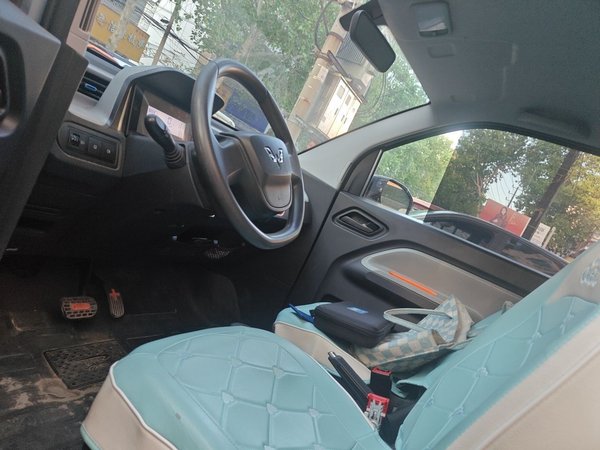 Wuling Hongguang MINIEV 2022, 10700 км, за 3804 USD - фото 16