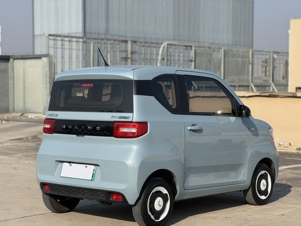 Wuling Hongguang MINIEV 2022, 21400 км, за 4348 USD - фото 7