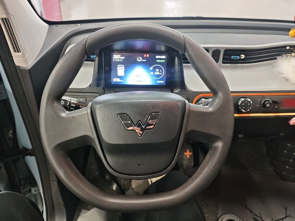 Wuling Hongguang MINIEV 2022, 21400 км, за 4348 USD - фото 11