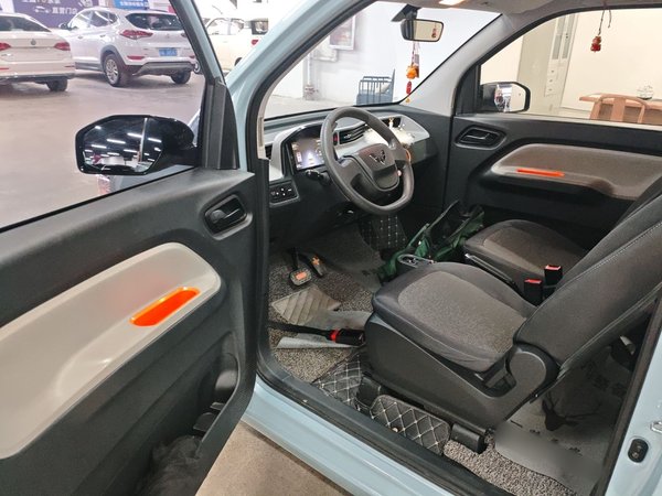 Wuling Hongguang MINIEV 2022, 21400 км, за 4348 USD - фото 19