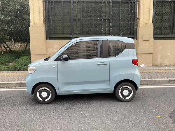 Wuling Hongguang MINIEV 2022, 34200 км, за 4126 USD