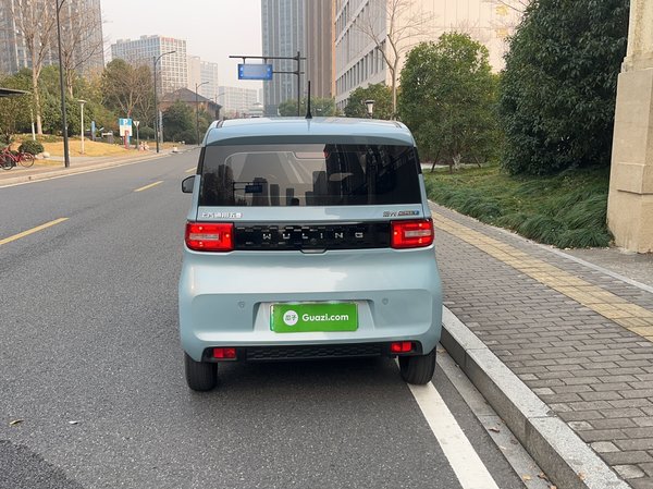 Wuling Hongguang MINIEV 2022, 34200 км, за 4126 USD - фото 7