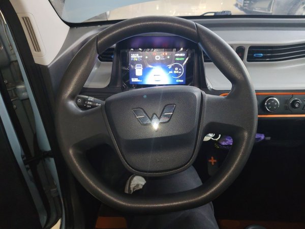 Wuling Hongguang MINIEV 2022, 34200 км, за 4126 USD - фото 10