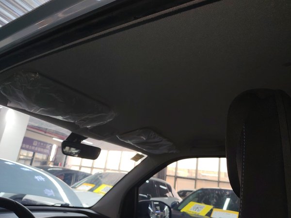 Wuling Hongguang MINIEV 2022, 34200 км, за 4126 USD - фото 16