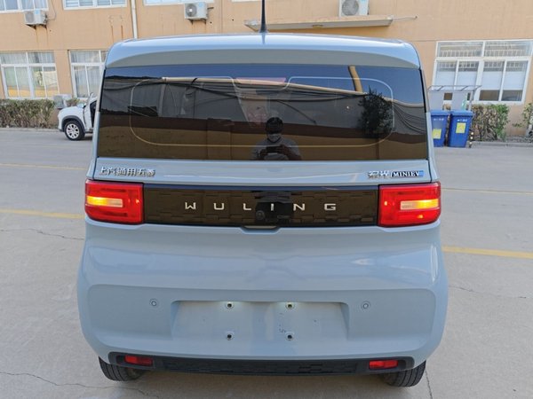 Wuling Hongguang MINIEV 2022, 67400 км, за 4006 USD