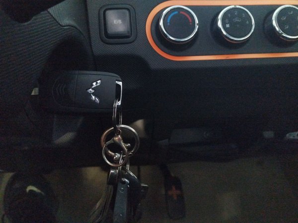 Wuling Hongguang MINIEV 2022, 67600 км, за 4326 USD - фото 12