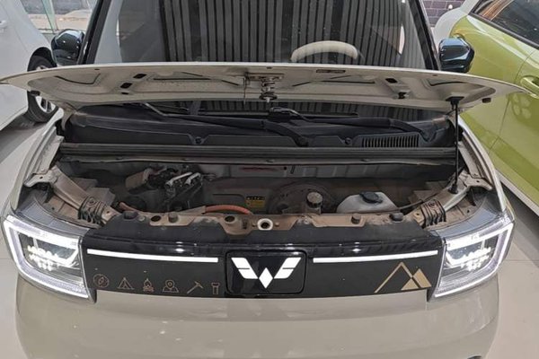 Wuling Hongguang MINIEV 2022, 42200 км, за 6098 USD - фото 24