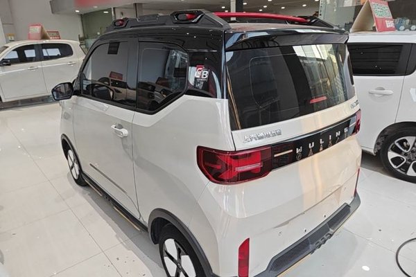 Wuling Hongguang MINIEV 2022, 42200 км, за 6098 USD - фото 8