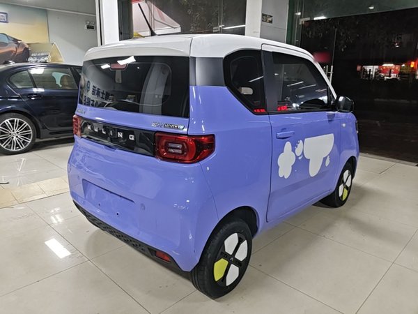 Wuling Hongguang MINIEV 2022, 23500 км, за 4971 USD - фото 6
