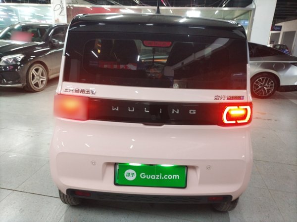 Wuling Hongguang MINIEV 2022, 18900 км, за 4496 USD