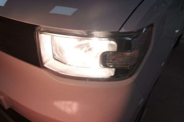 Wuling Hongguang MINIEV 2022, 14900 км, за 6051 USD - фото 9