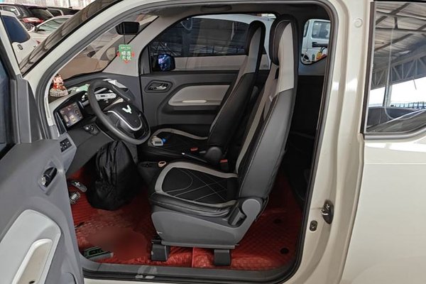 Wuling Hongguang MINIEV 2022, 22700 км, за 5252 USD - фото 17