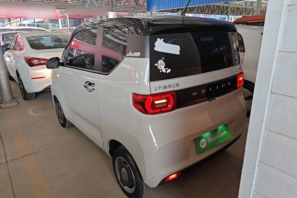 Wuling Hongguang MINIEV 2022, 22700 км, за 5252 USD