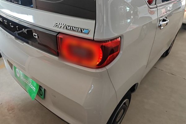 Wuling Hongguang MINIEV 2022, 22700 км, за 5252 USD - фото 9