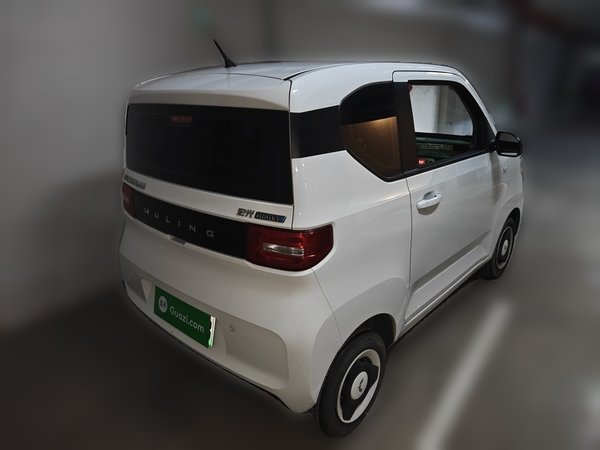 Wuling Hongguang MINIEV 2022, 22900 км, за 3399 USD - фото 6