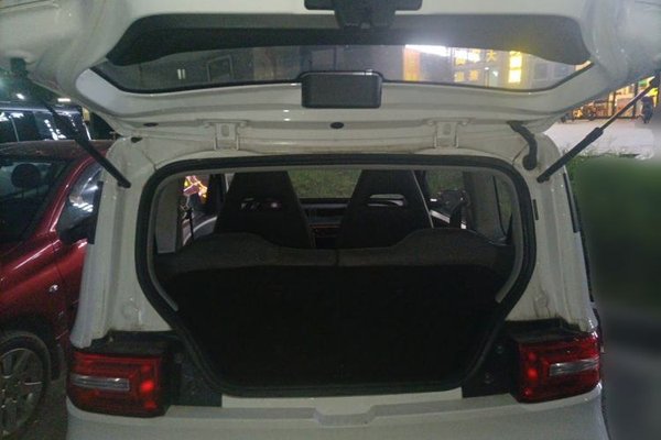 Wuling Hongguang MINIEV 2022, 4200 км, за 4136 USD - фото 16