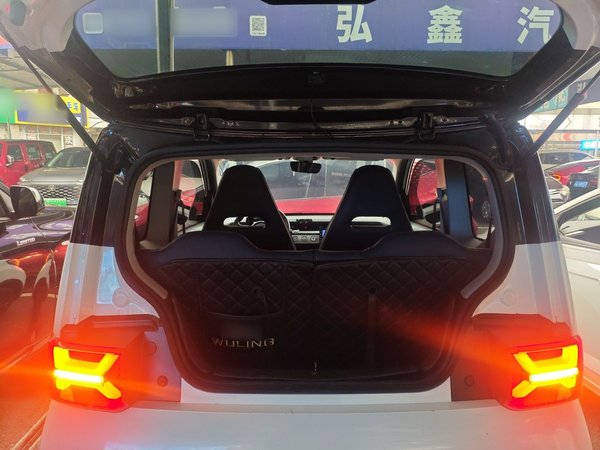 Wuling Hongguang MINIEV 2022, 42800 км, за 4986 USD - фото 18