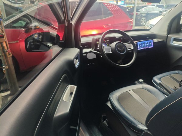 Wuling Hongguang MINIEV 2022, 42800 км, за 4986 USD - фото 21