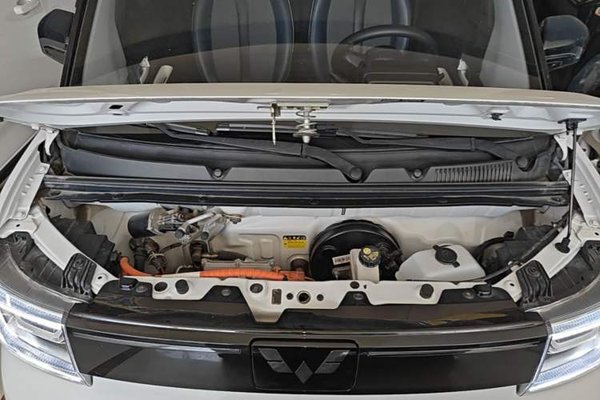 Wuling Hongguang MINIEV 2022, 56400 км, за 5789 USD - фото 30