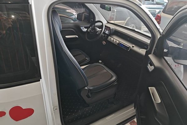 Wuling Hongguang MINIEV 2022, 56400 км, за 5789 USD - фото 24