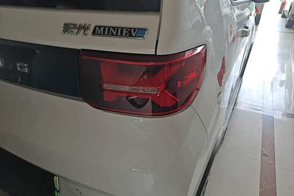 Wuling Hongguang MINIEV 2022, 56400 км, за 5789 USD - фото 9