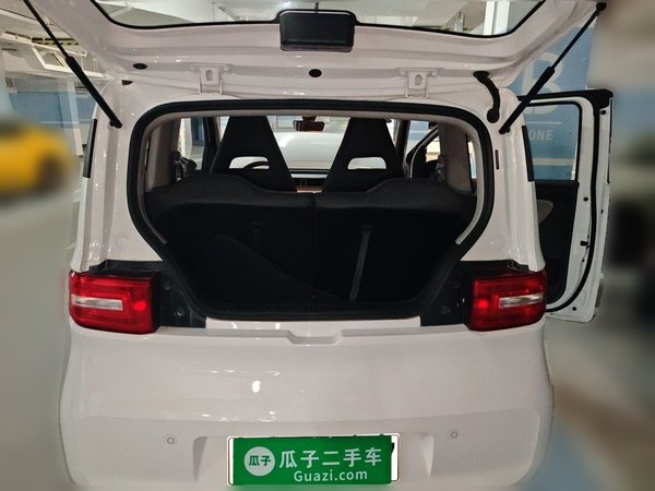 Wuling Hongguang MINIEV 2022, 9400 км, за 4544 USD - фото 16