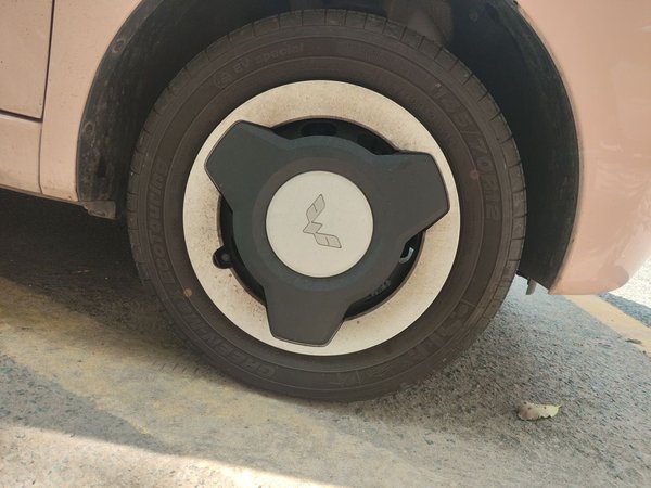 Wuling Hongguang MINIEV 2024, 7500 км, за 6026 USD