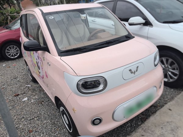 Wuling Hongguang MINIEV 2024, 8900 км, за 6600 USD