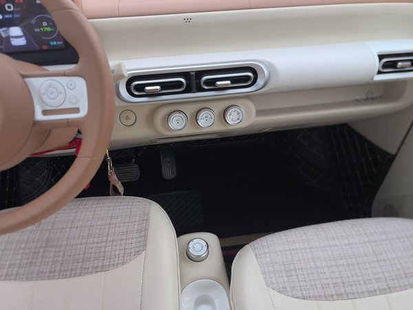 Wuling Hongguang MINIEV 2024, 8900 км, за 6600 USD - фото 22