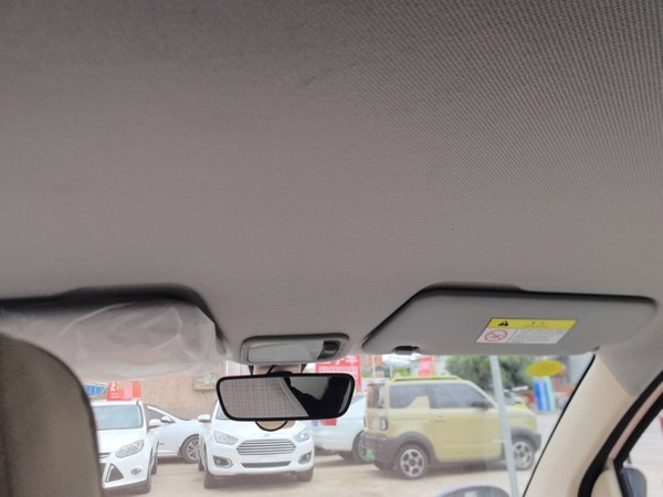 Wuling Hongguang MINIEV 2024, 8900 км, за 6600 USD - фото 15