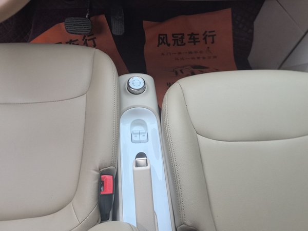 Wuling Hongguang MINIEV 2024, 14000 км, за 6160 USD - фото 13