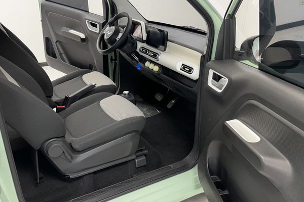 Wuling Hongguang MINIEV 2024, 23300 км, за 5929 USD - фото 29